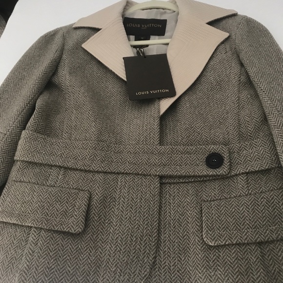 Louis Vuitton Jacket - Picture 4 of 4